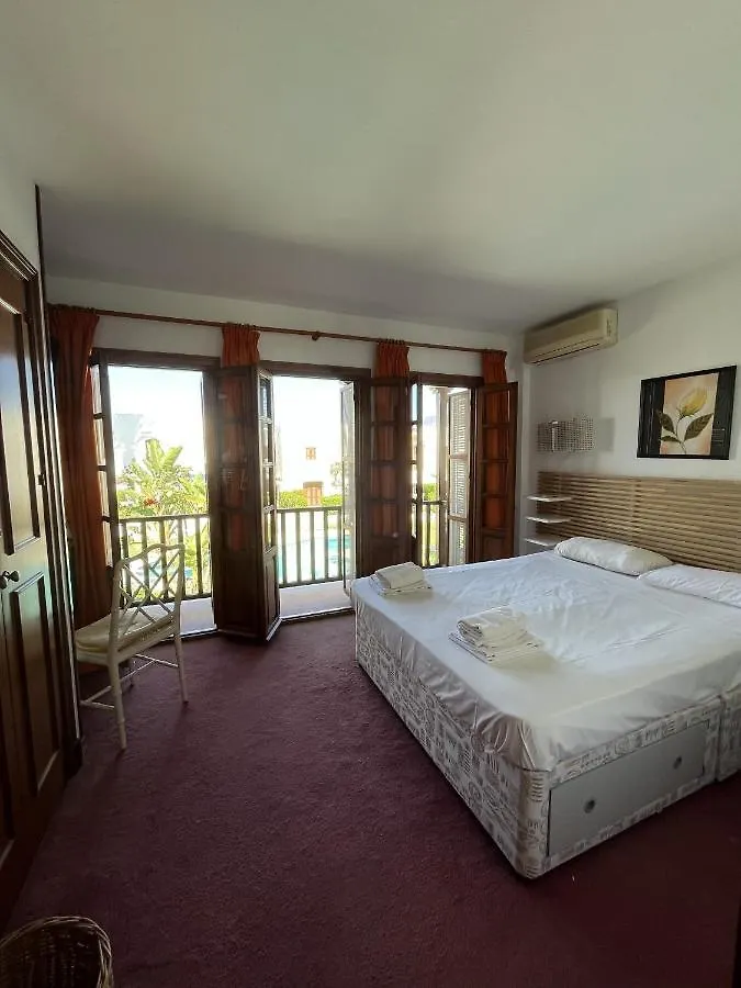Apartment Estepona - Playa - Villa Con Acceso Directo A La Piscina El26